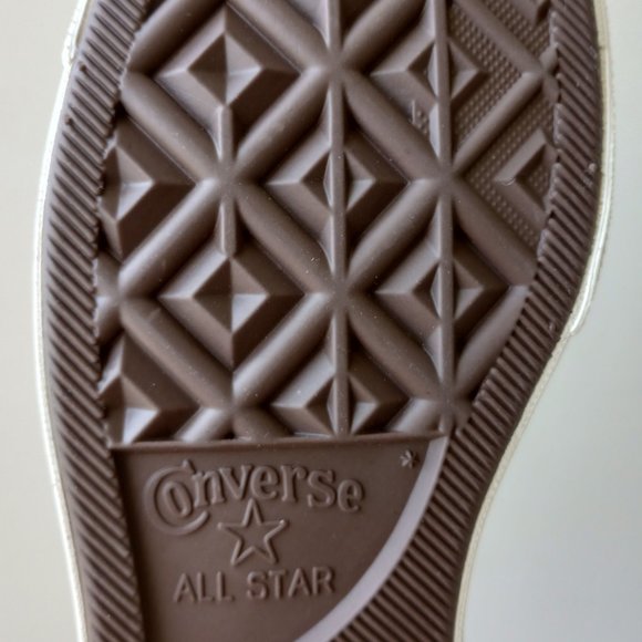 Converse Men's Chuck 70 Hi Scatter Dye Canvas Sneaker in Awesome Fire Opal/Gold - Picture 12 of 12